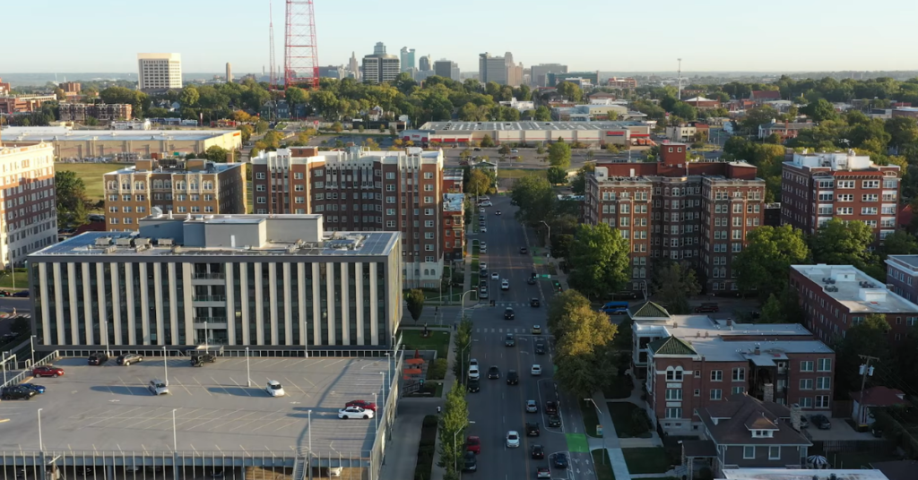 kansas city weather april 15