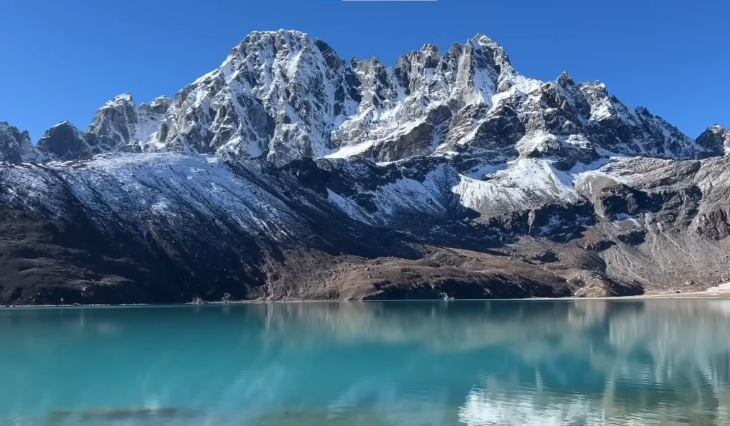 mount everest tour in helicopter nepal