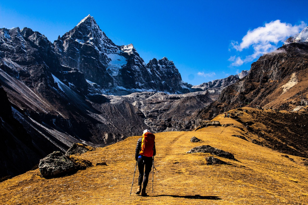 trekking in nepal