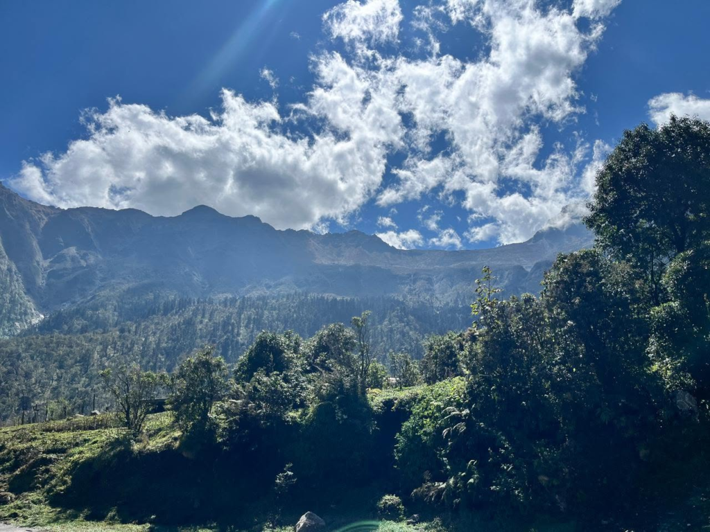 annapurna circuit with tilicho lake trek nepal