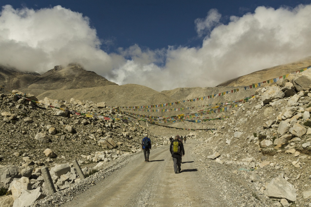 luxury everest trek