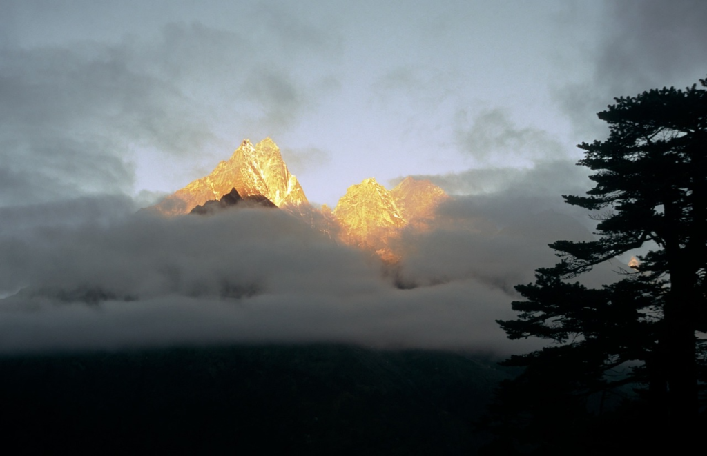sunrise in nepal
