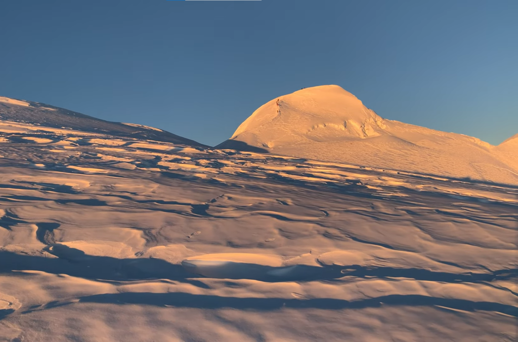 mera peak climbing nepal